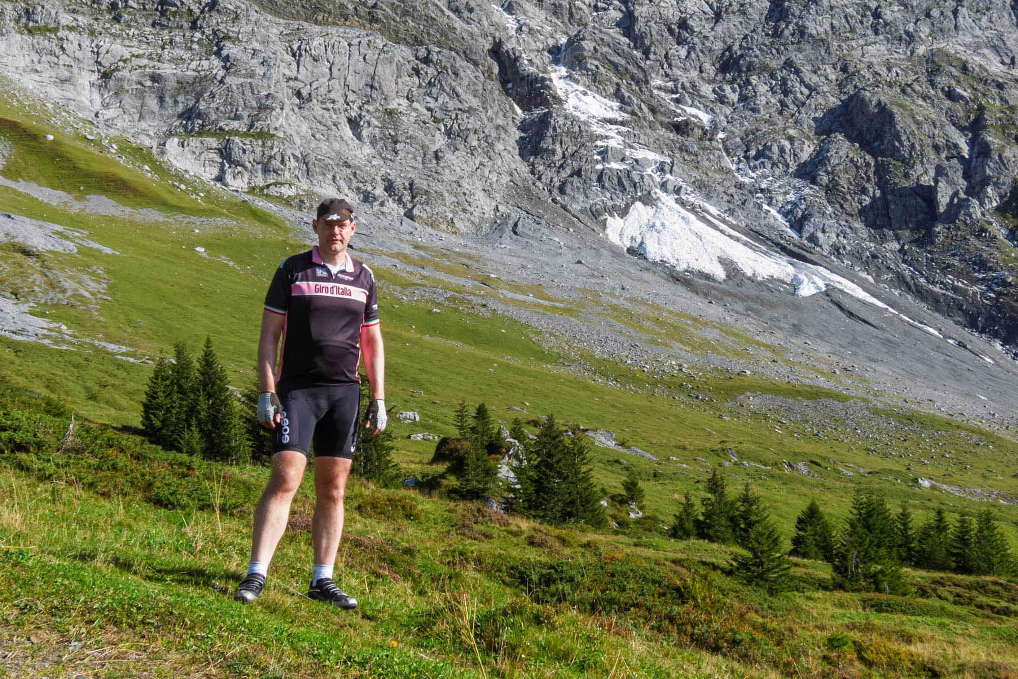 Cycling Grosse Scheidegg from Interlaken via Grindlewald